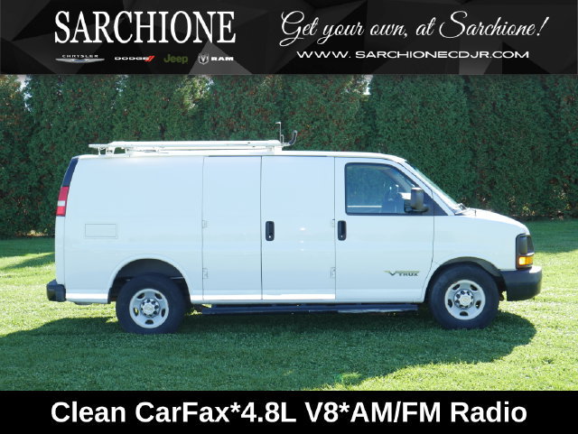 Used 2014 Chevrolet Express 2500 RWD image 1
