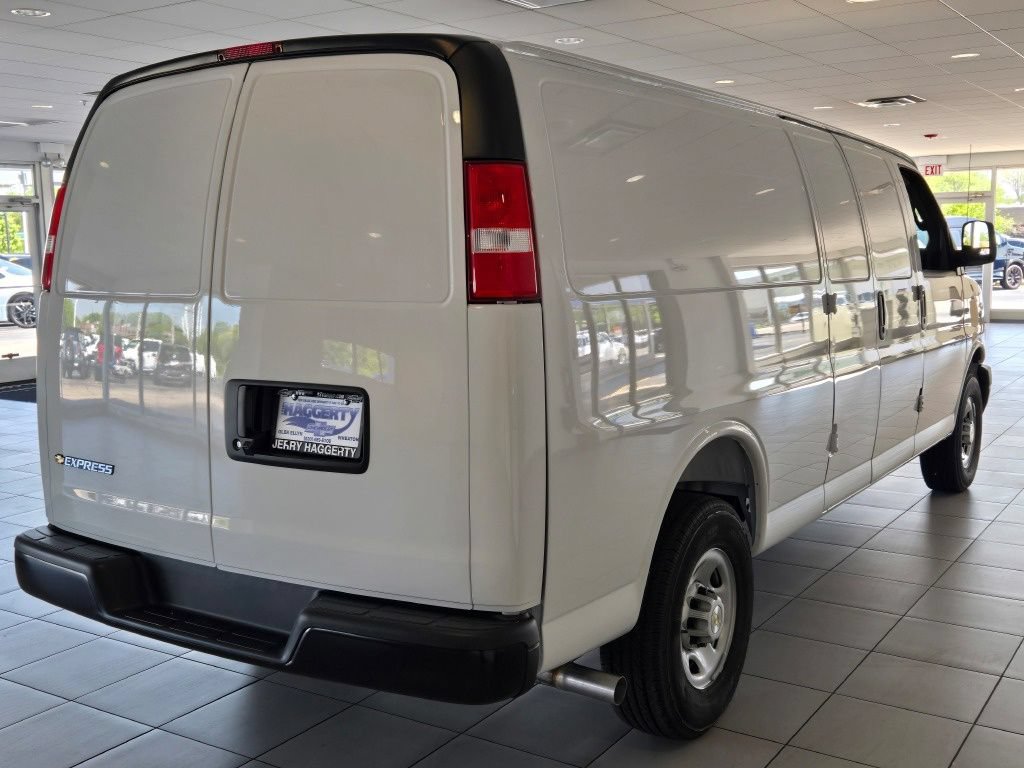 New 2026 Chevrolet Express 2500 Extended w/ Driver Convenience Package RWD image 8