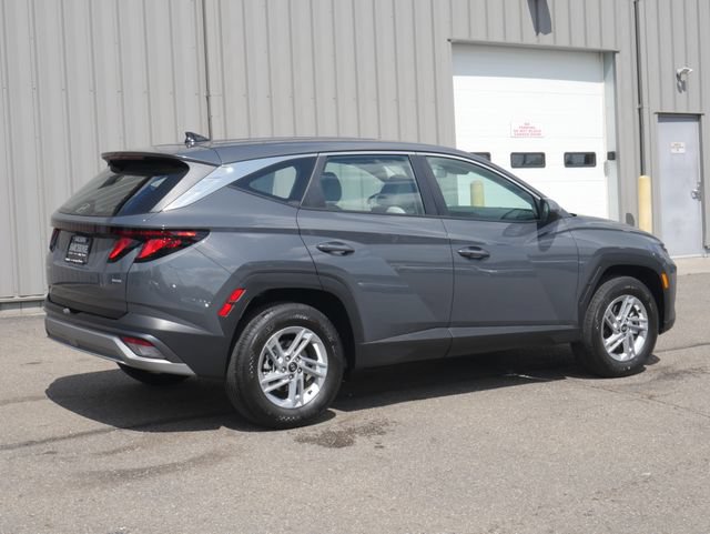 Used 2025 Hyundai Tucson SE AWD/4WD image 9