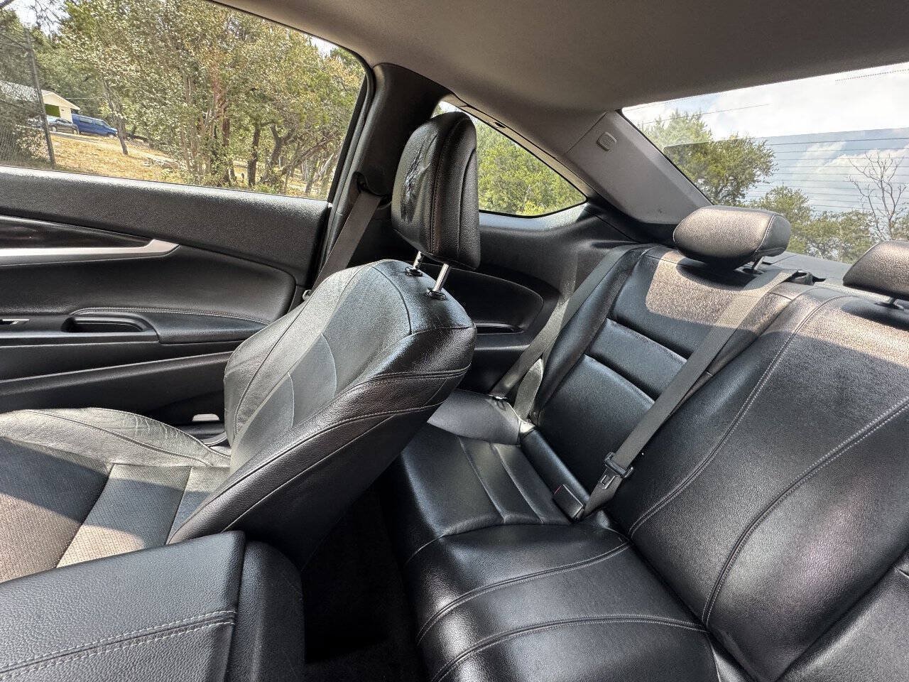 Used 2015 Honda Accord EX-L image 22