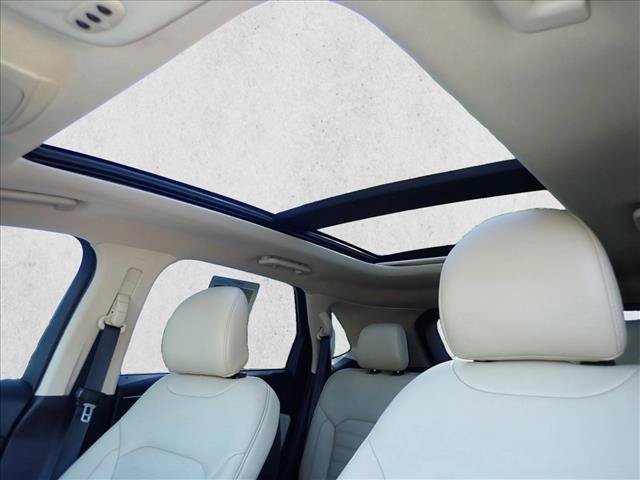 Used 2018 Ford Edge SEL w/ Equipment Group 201A AWD/4WD image 13