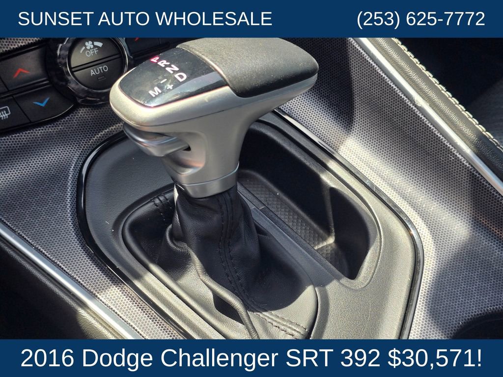 Used 2016 Dodge Challenger SRT w/ Technology Group RWD image 40