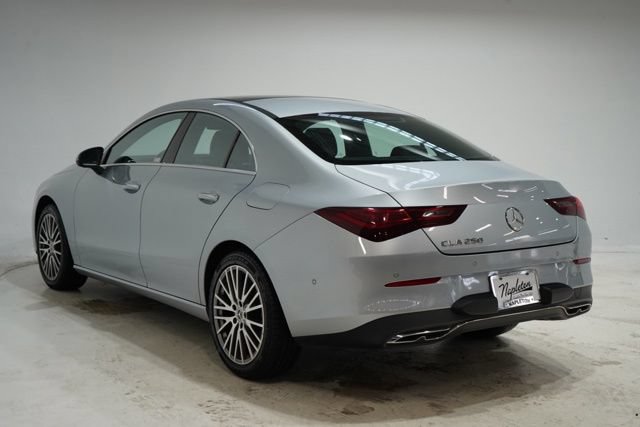 Used 2025 Mercedes-Benz CLA 250 image 5