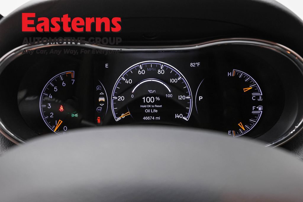Used 2021 Jeep Grand Cherokee Laredo AWD/4WD image 18
