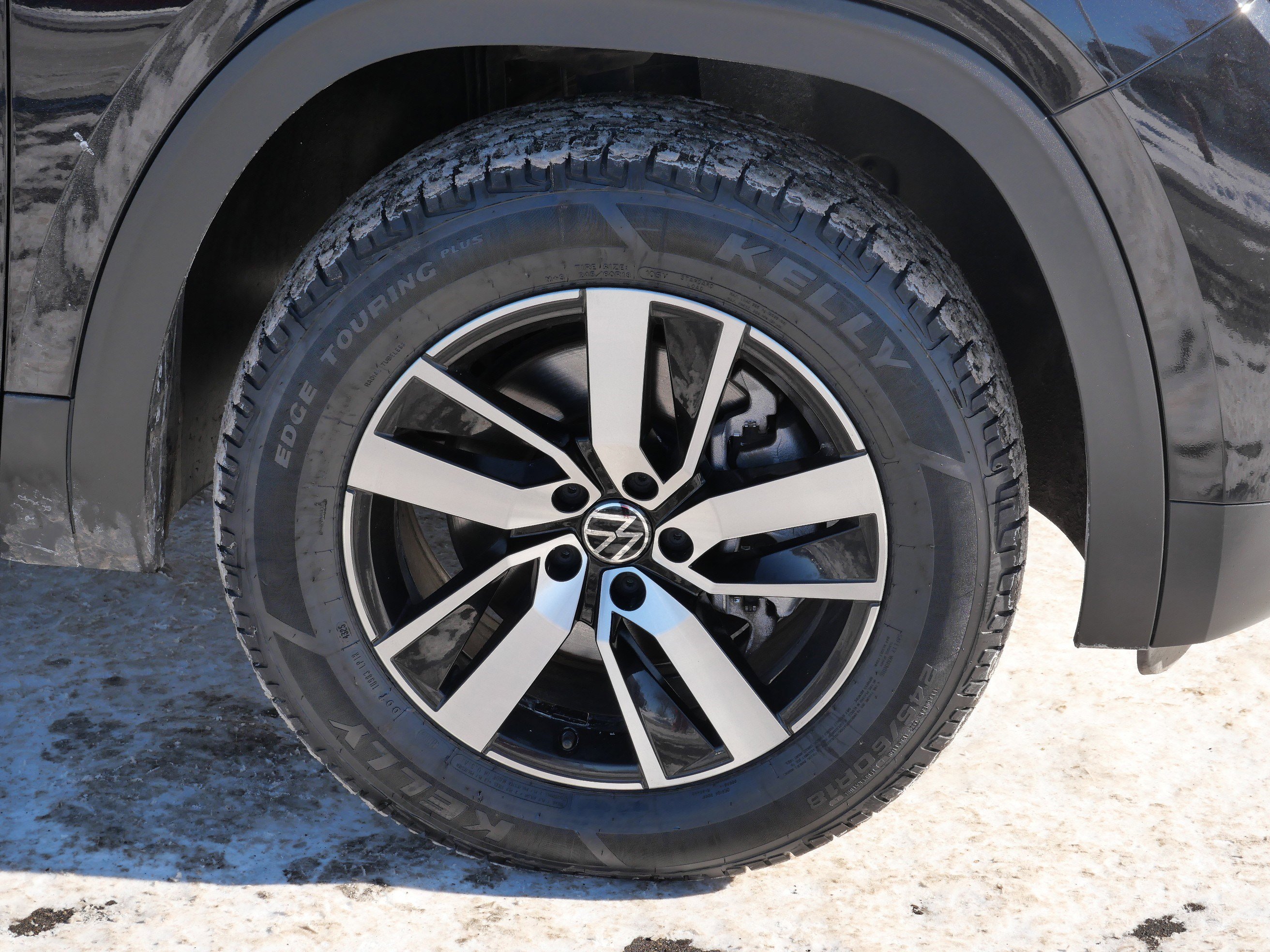 Used 2022 Volkswagen Atlas SE image 15