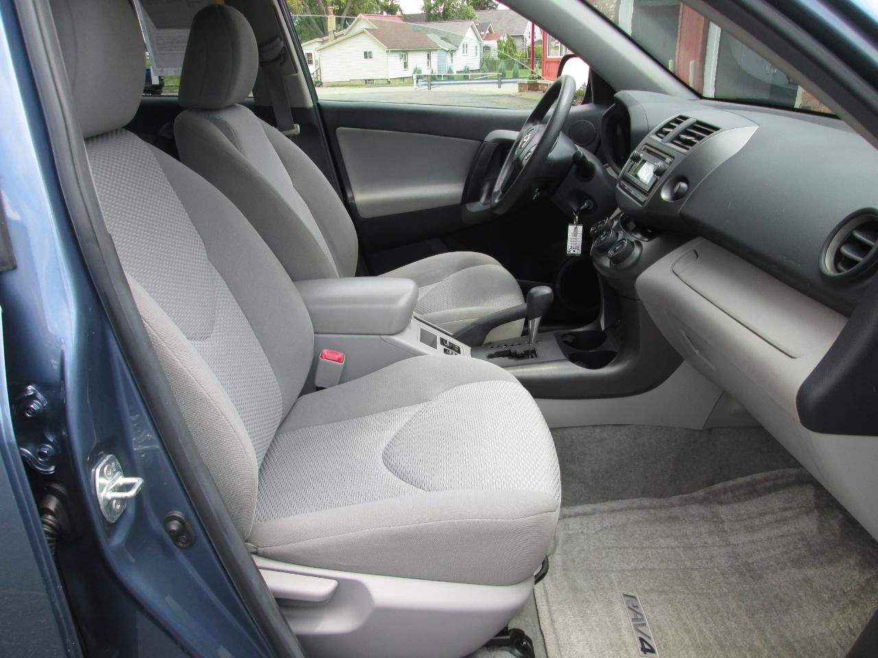 Used 2012 Toyota RAV4 4WD w/ Upgrade Value Pkg image 22