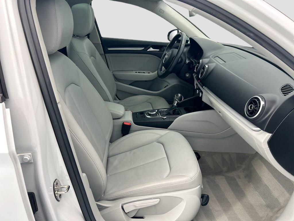 Used 2015 Audi A3 1.8T Premium image 17