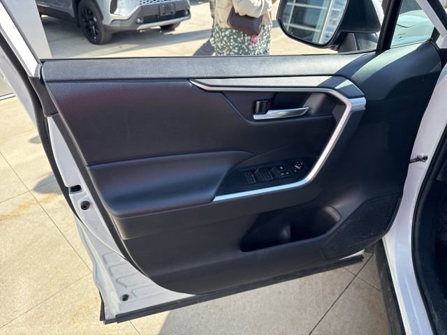 Used 2024 Toyota RAV4 XLE image 23