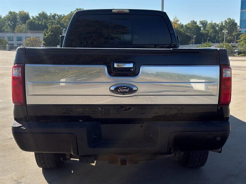 Used 2016 Ford F350 Platinum image 4