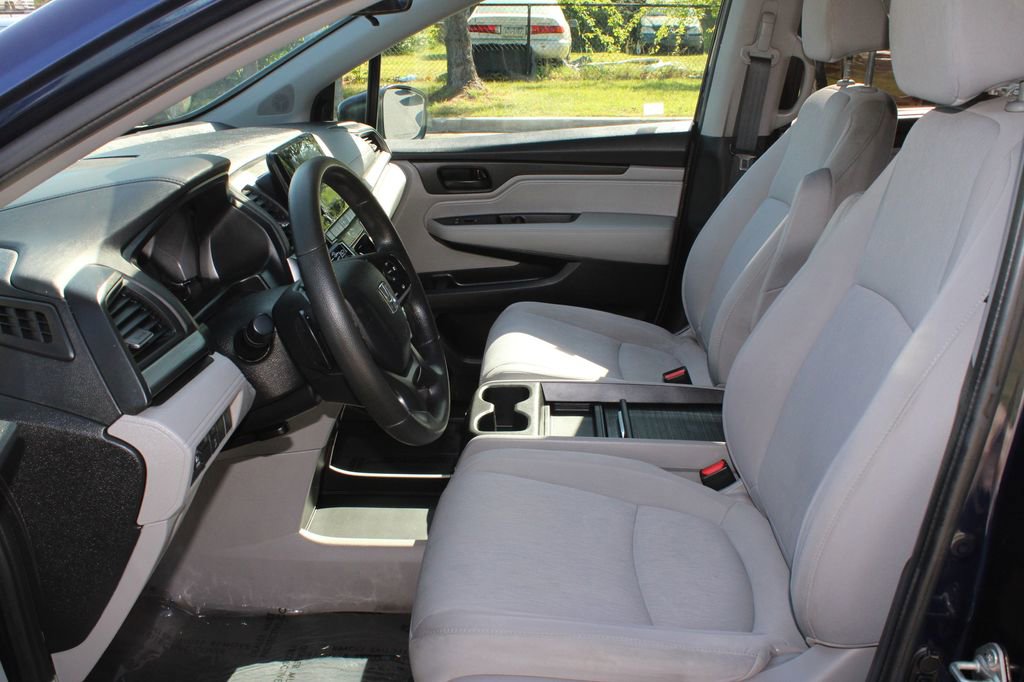 Used 2019 Honda Odyssey EX image 11