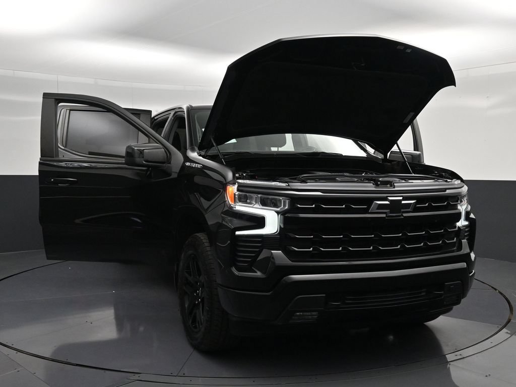 Used 2023 Chevrolet Silverado 1500 RST AWD/4WD image 33