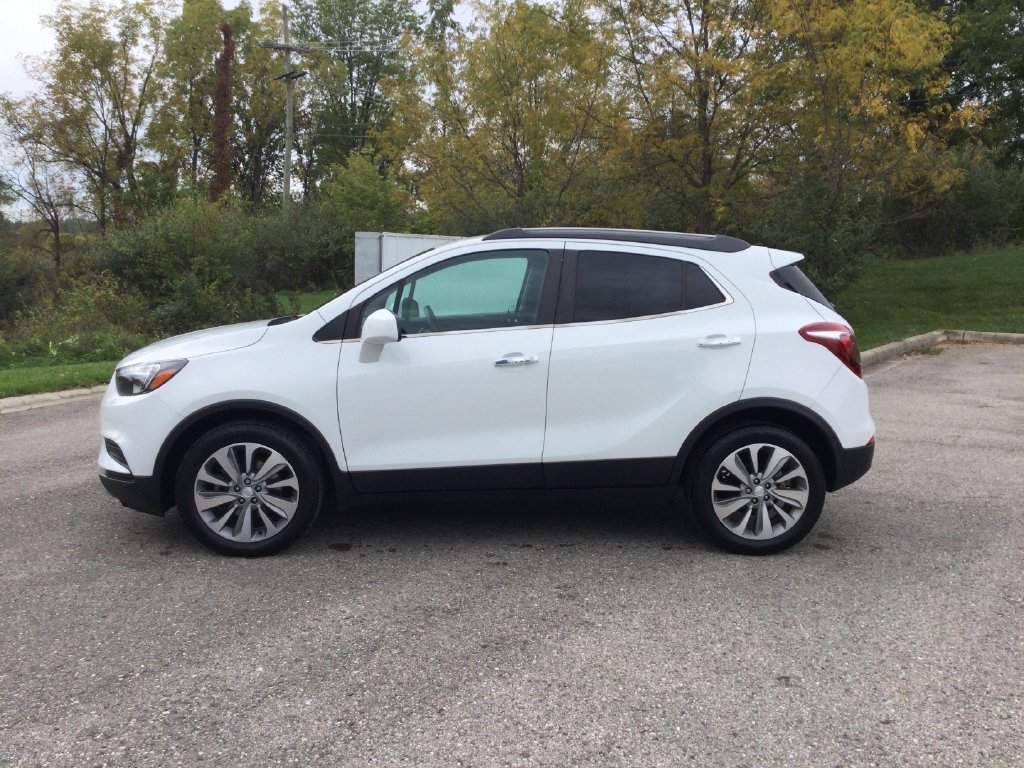Used 2020 Buick Encore Preferred FWD image 5