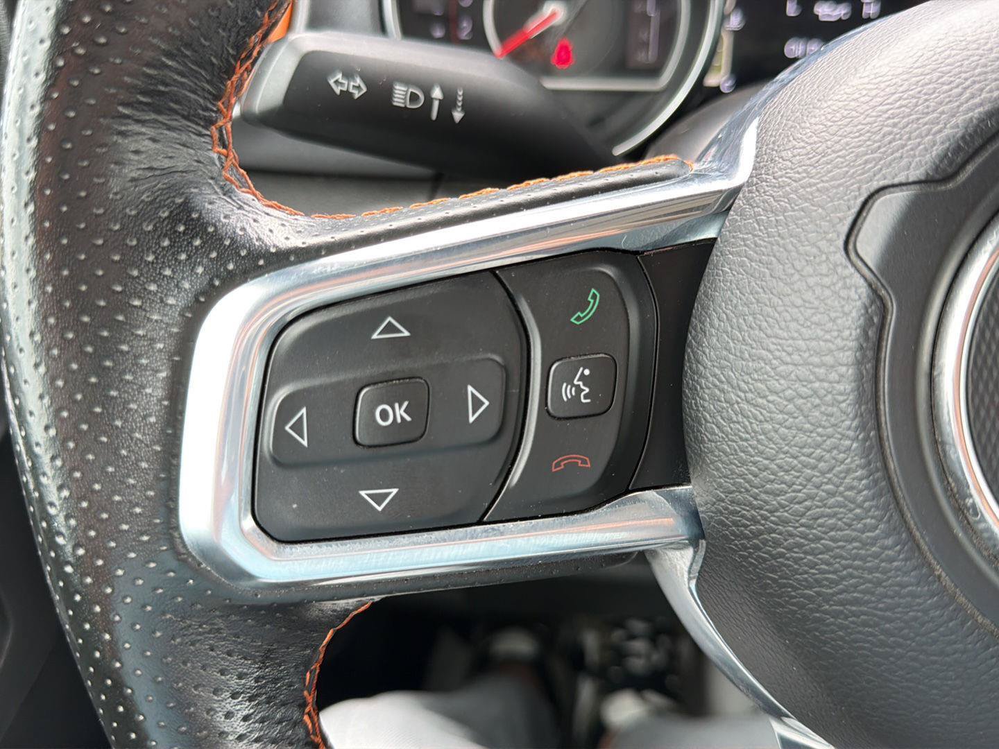 Used 2022 Jeep Gladiator Mojave w/ LED Lighting Group AWD/4WD image 29