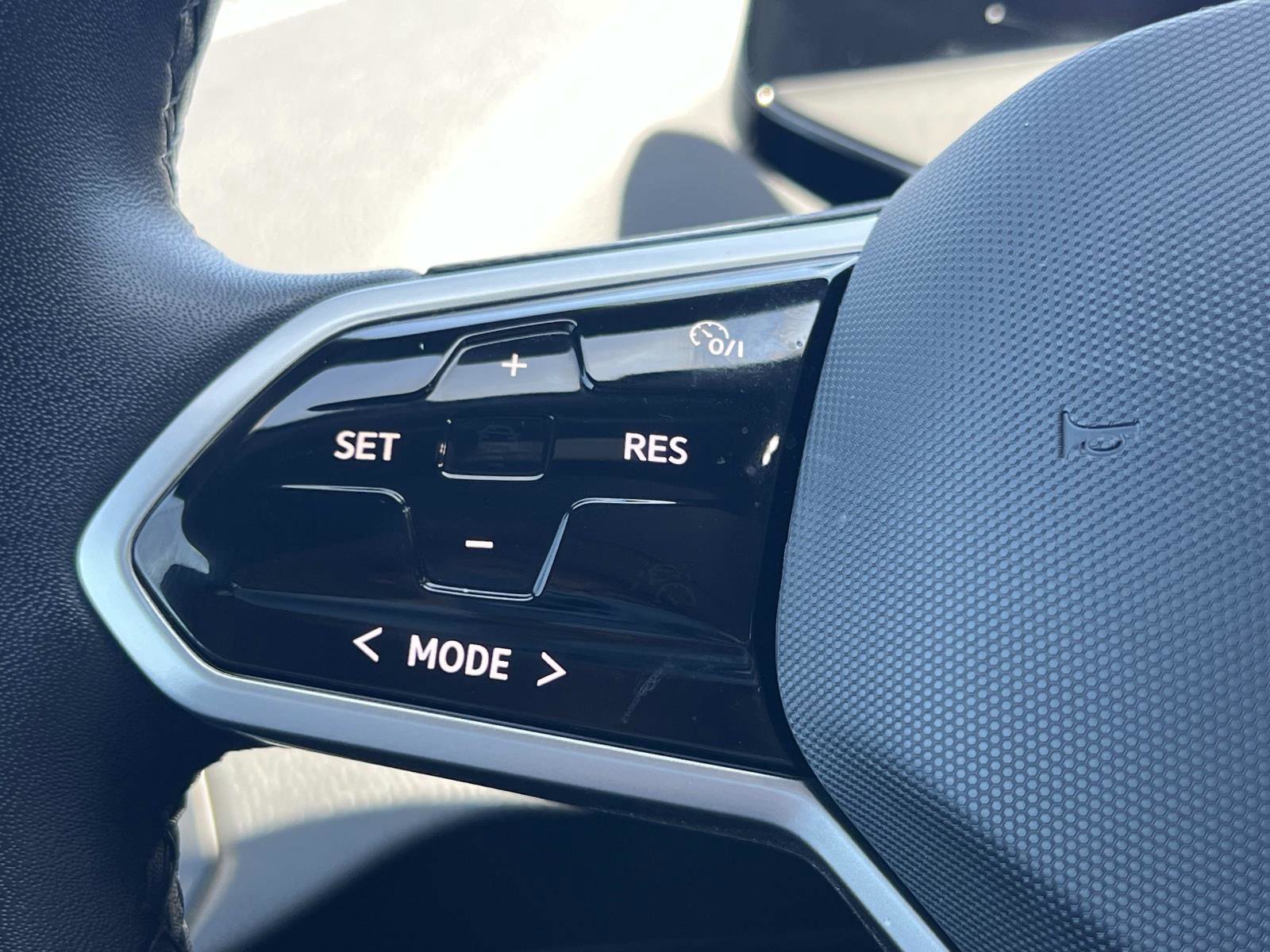 Certified 2023 Volkswagen ID.4 S RWD image 9
