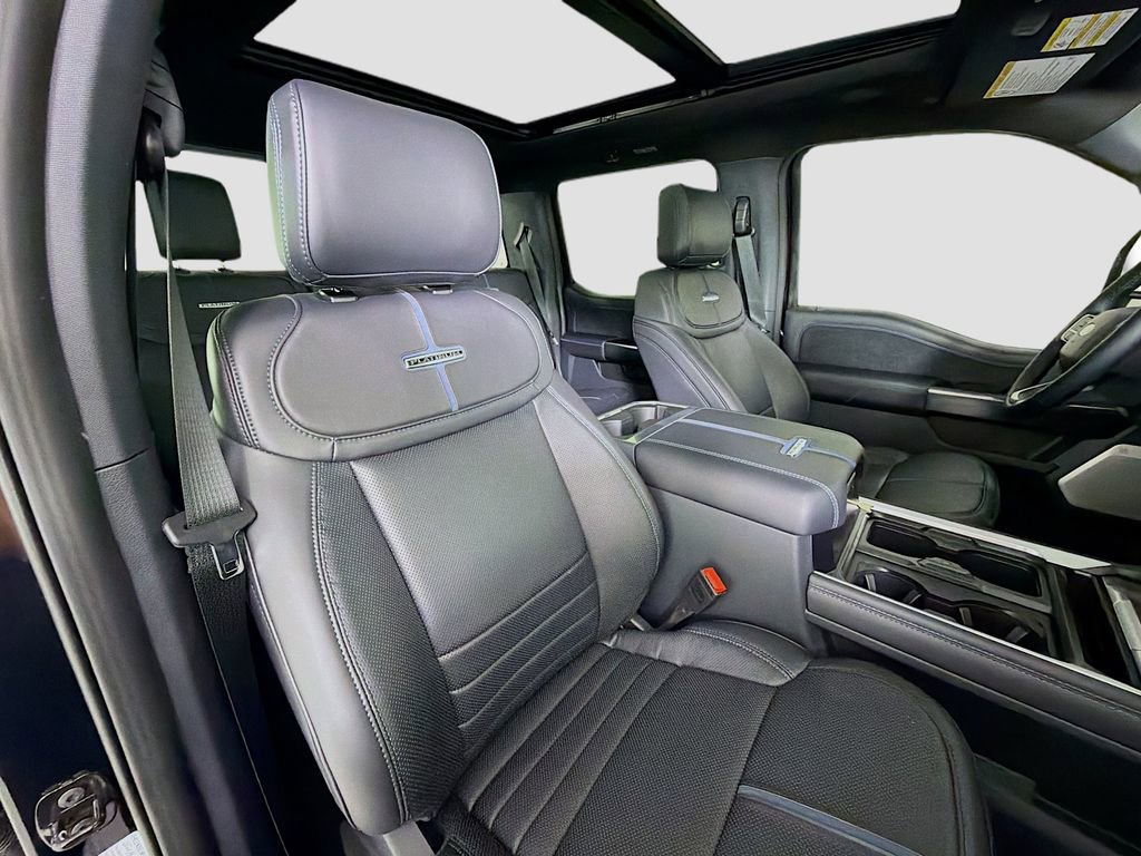 New 2025 Ford F350 Platinum w/ FX4 Off-Road Package image 29
