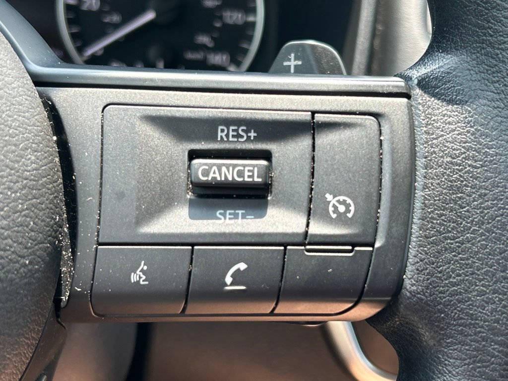 Certified 2024 Nissan Rogue S FWD image 27