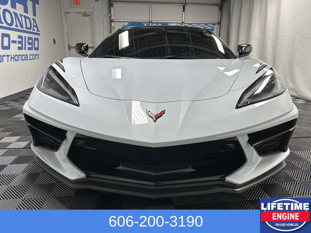 Used 2021 Chevrolet Corvette Stingray Premium Conv w/ Z51 Performance Package image 7