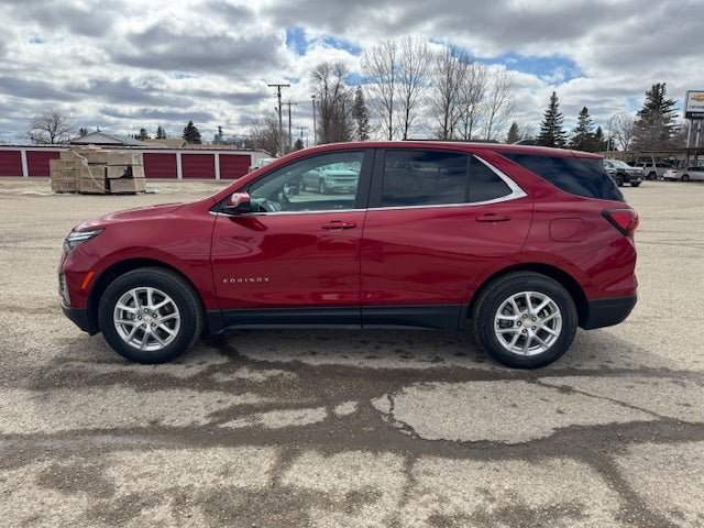 Used 2023 Chevrolet Equinox LT image 4