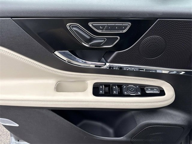 New 2026 Lincoln Corsair Reserve image 20