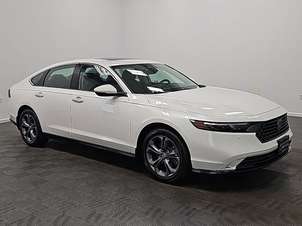 New 2026 Honda Accord EX-L image 2