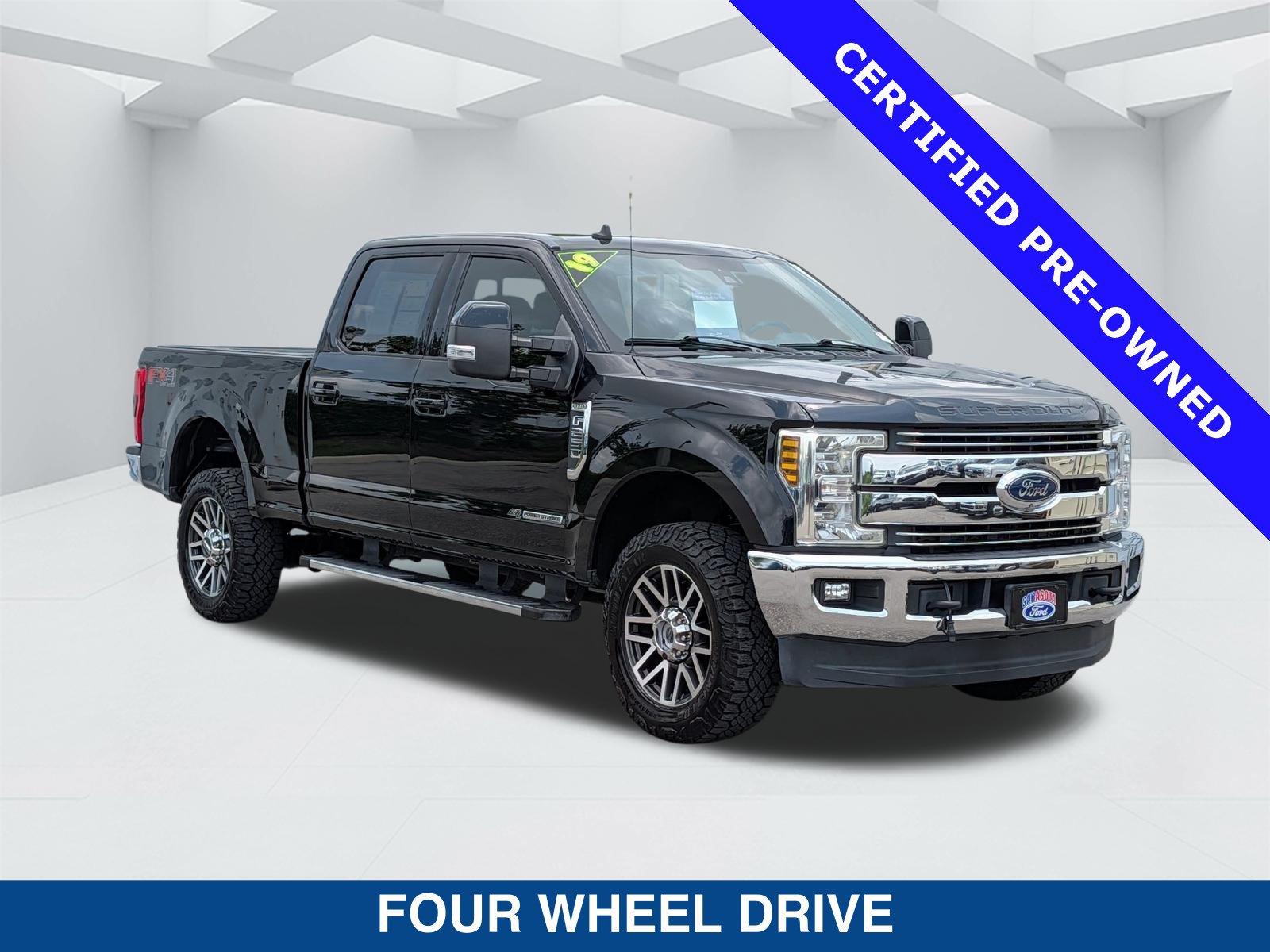 Certified 2019 Ford F250 Lariat w/ Lariat Ultimate Package AWD/4WD image 3