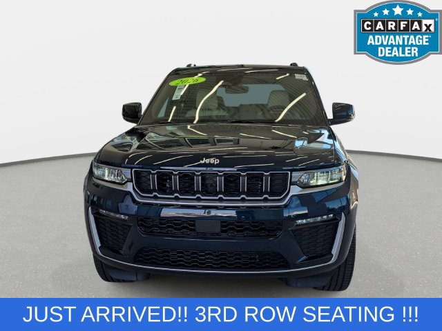 Used 2026 Jeep Grand Cherokee Limited AWD/4WD image 2