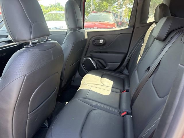 Used 2019 Jeep Renegade Limited w/ UConnect 8.4 Nav Group AWD/4WD image 18