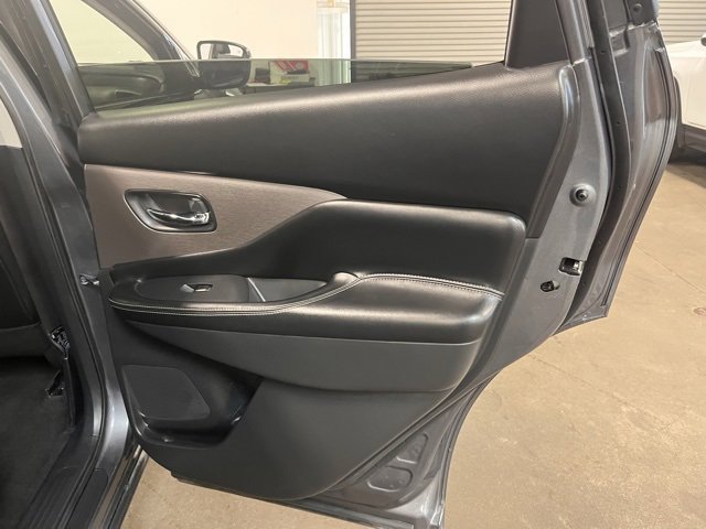 Used 2023 Nissan Murano SV image 15