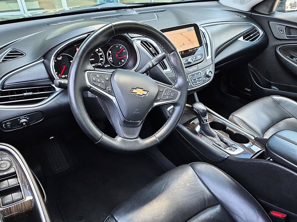 Used 2024 Chevrolet Malibu LT FWD image 30