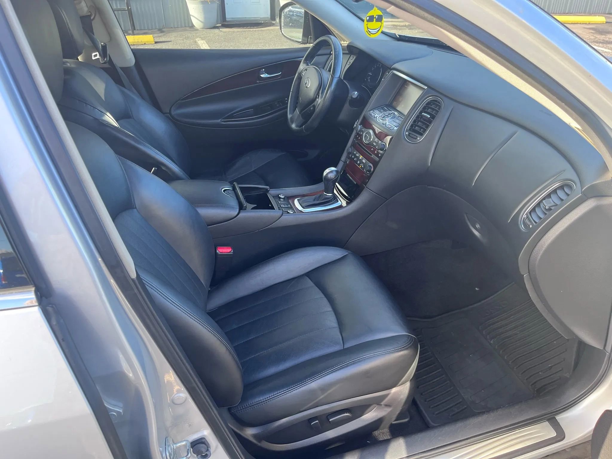 Used 2015 INFINITI QX50 AWD image 30