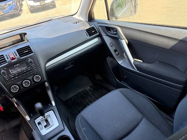Used 2015 Subaru Forester 2.5i Premium w/ All-Weather Package AWD/4WD image 20