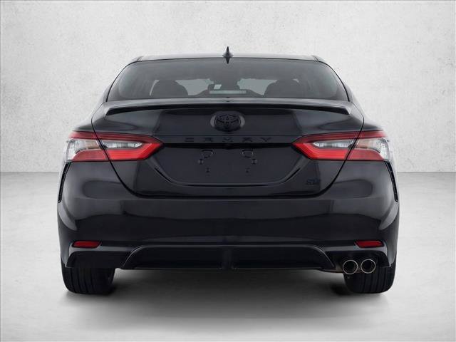 Used 2020 Toyota Camry SE FWD image 6