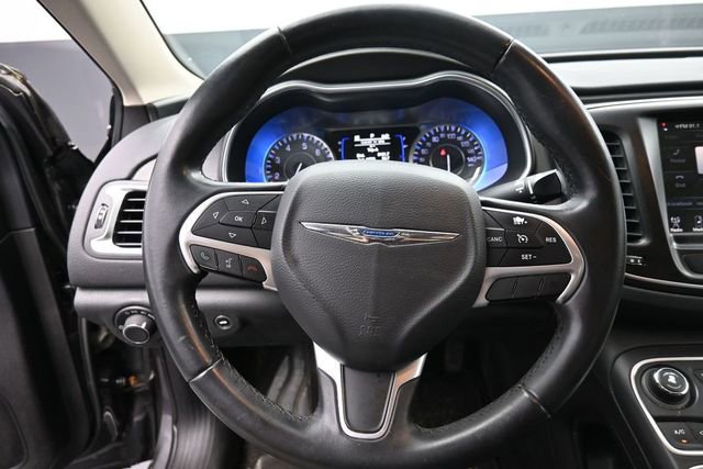 Used 2015 Chrysler 200 Limited w/ Spring Special Group FWD image 21