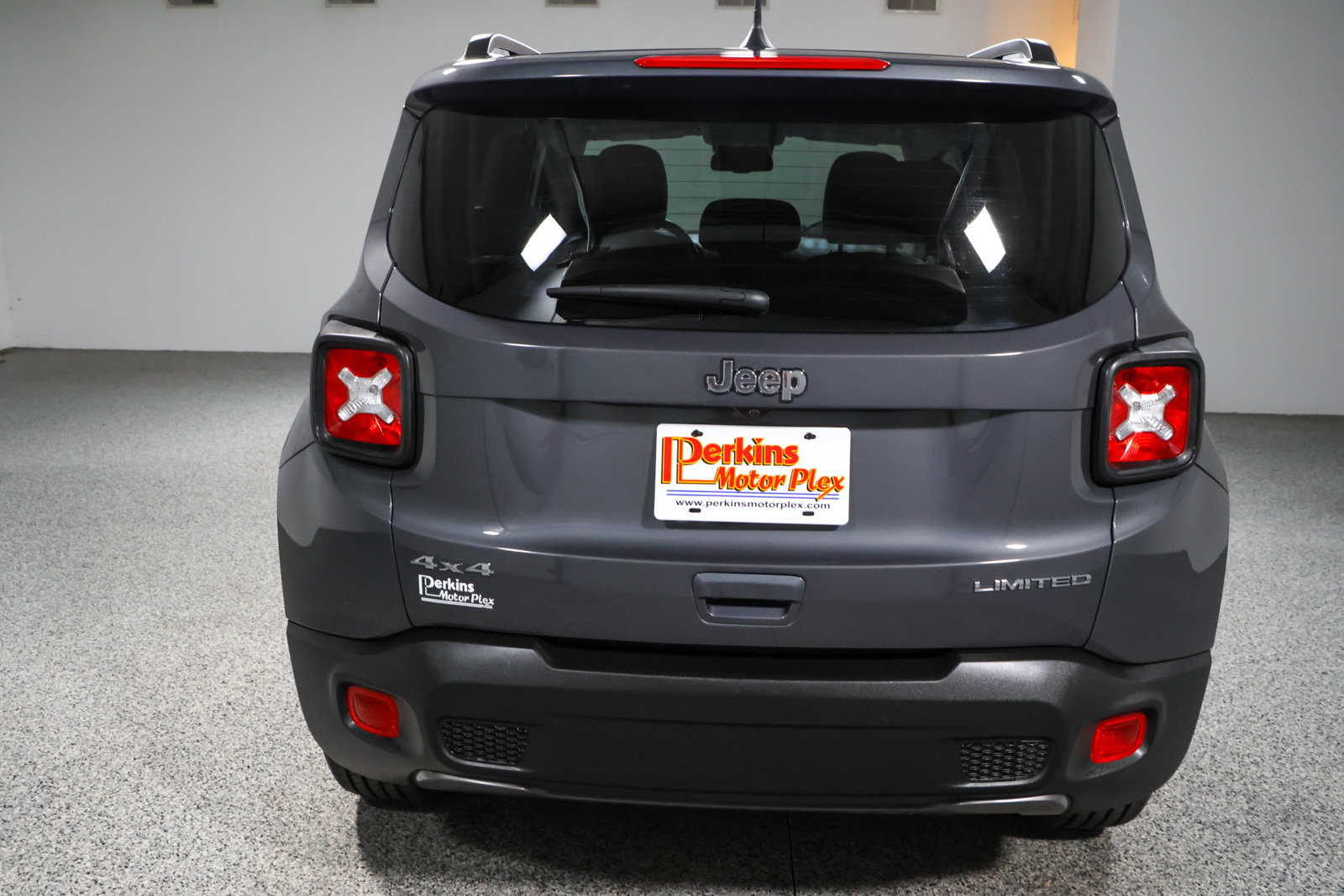 Used 2023 Jeep Renegade Limited AWD/4WD image 8
