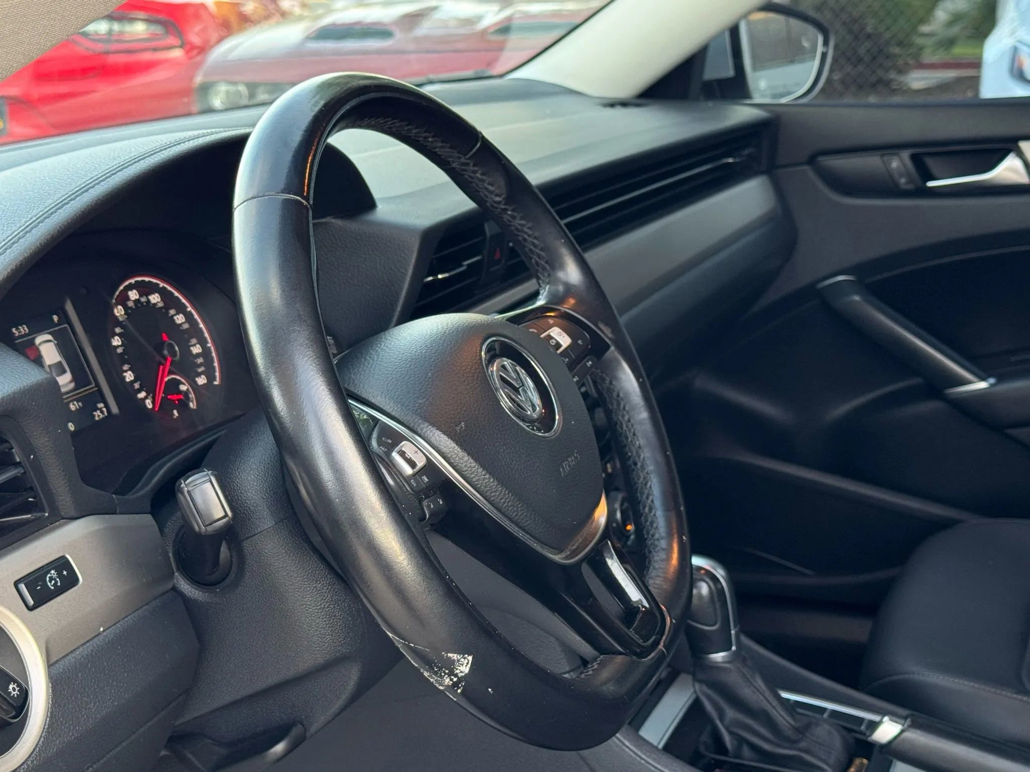 Used 2020 Volkswagen Passat 2.0T SE image 10