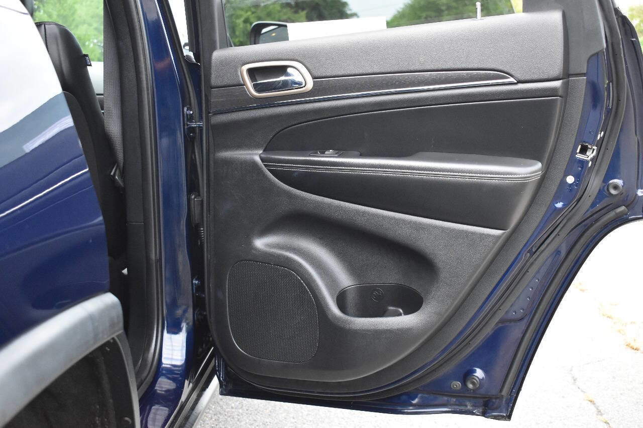 Used 2015 Jeep Grand Cherokee Limited image 11