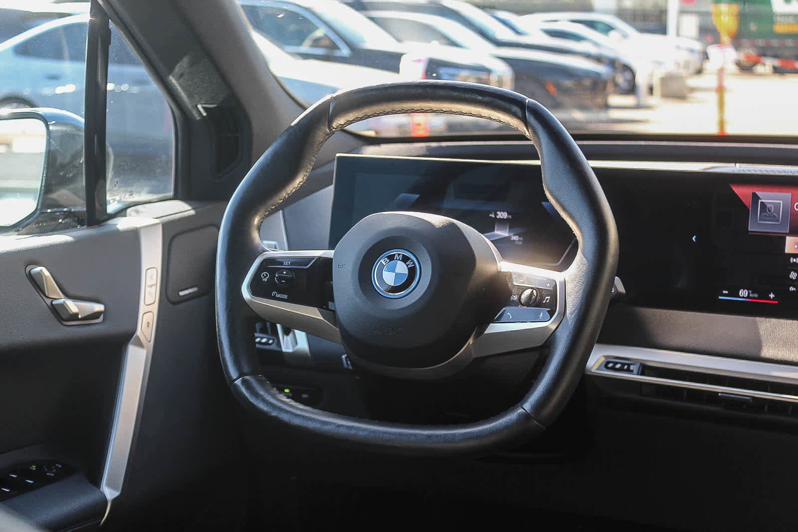 Certified 2023 BMW iX xDrive50 w/ Sport Package image 15