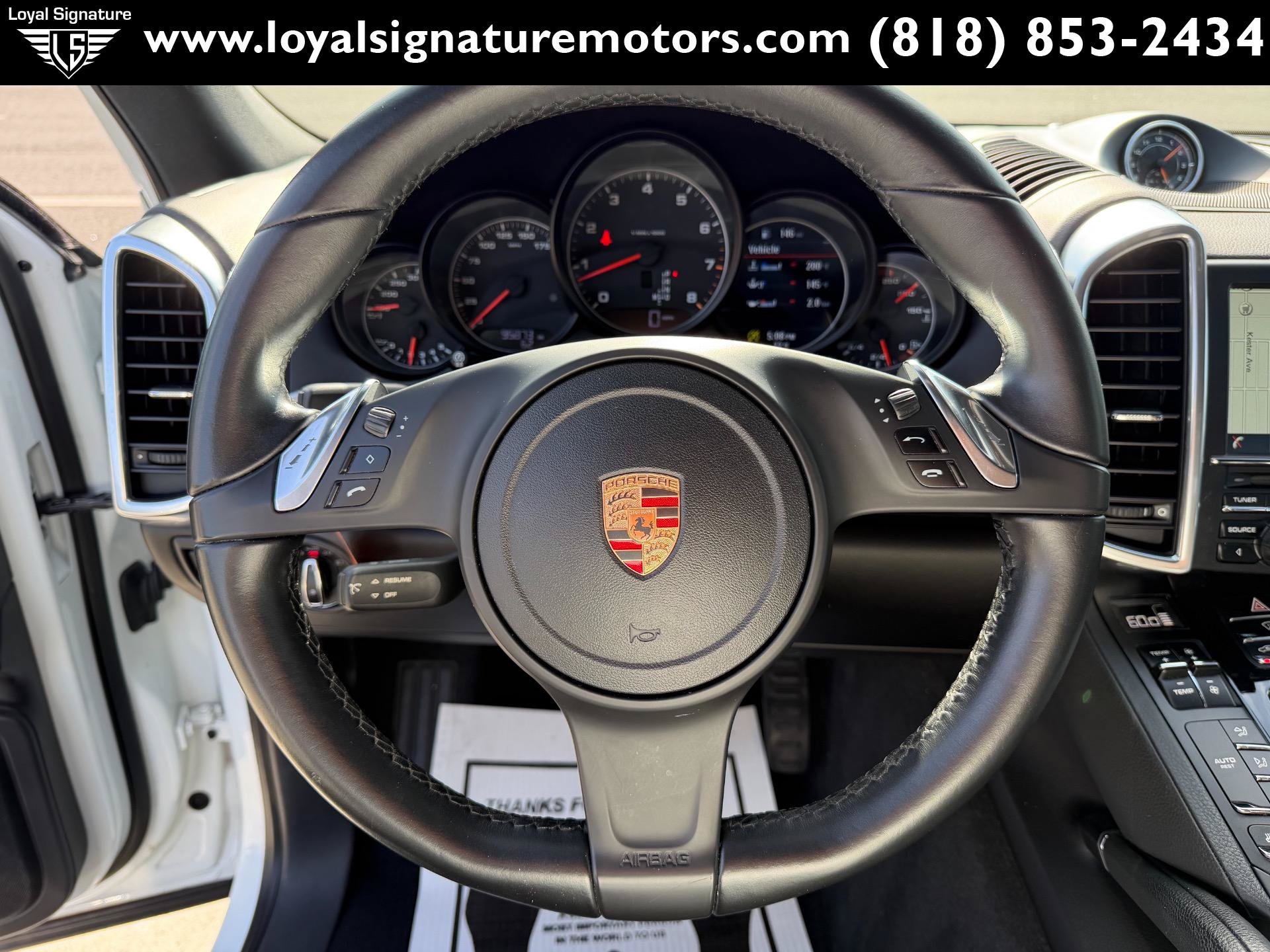 Used 2014 Porsche Cayenne Platinum Edition AWD/4WD image 35