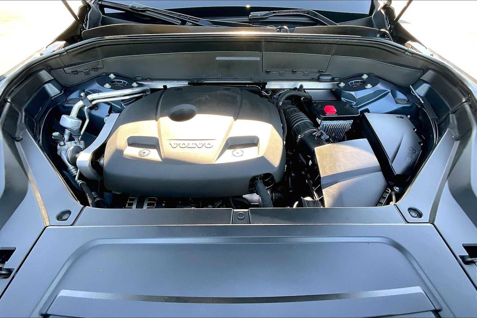 Used 2022 Volvo XC90 T6 Inscription w/ Advanced Package image 13