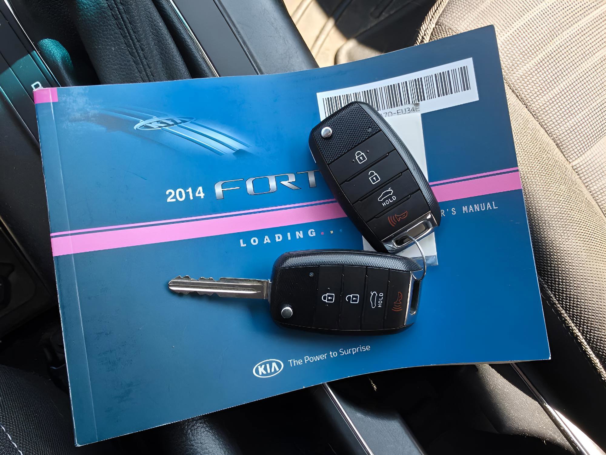 Used 2014 Kia Forte EX FWD image 33