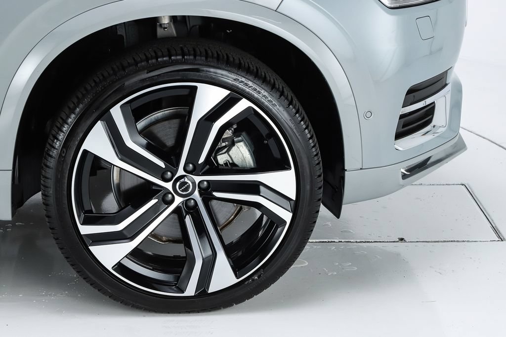 Used 2025 Volvo XC90 B6 Ultra w/ Protection Package AWD/4WD image 54