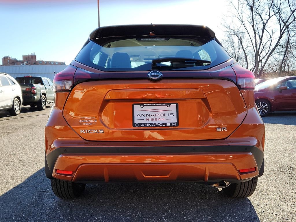Certified 2024 Nissan Kicks SR w/ SR Premium Package image 6