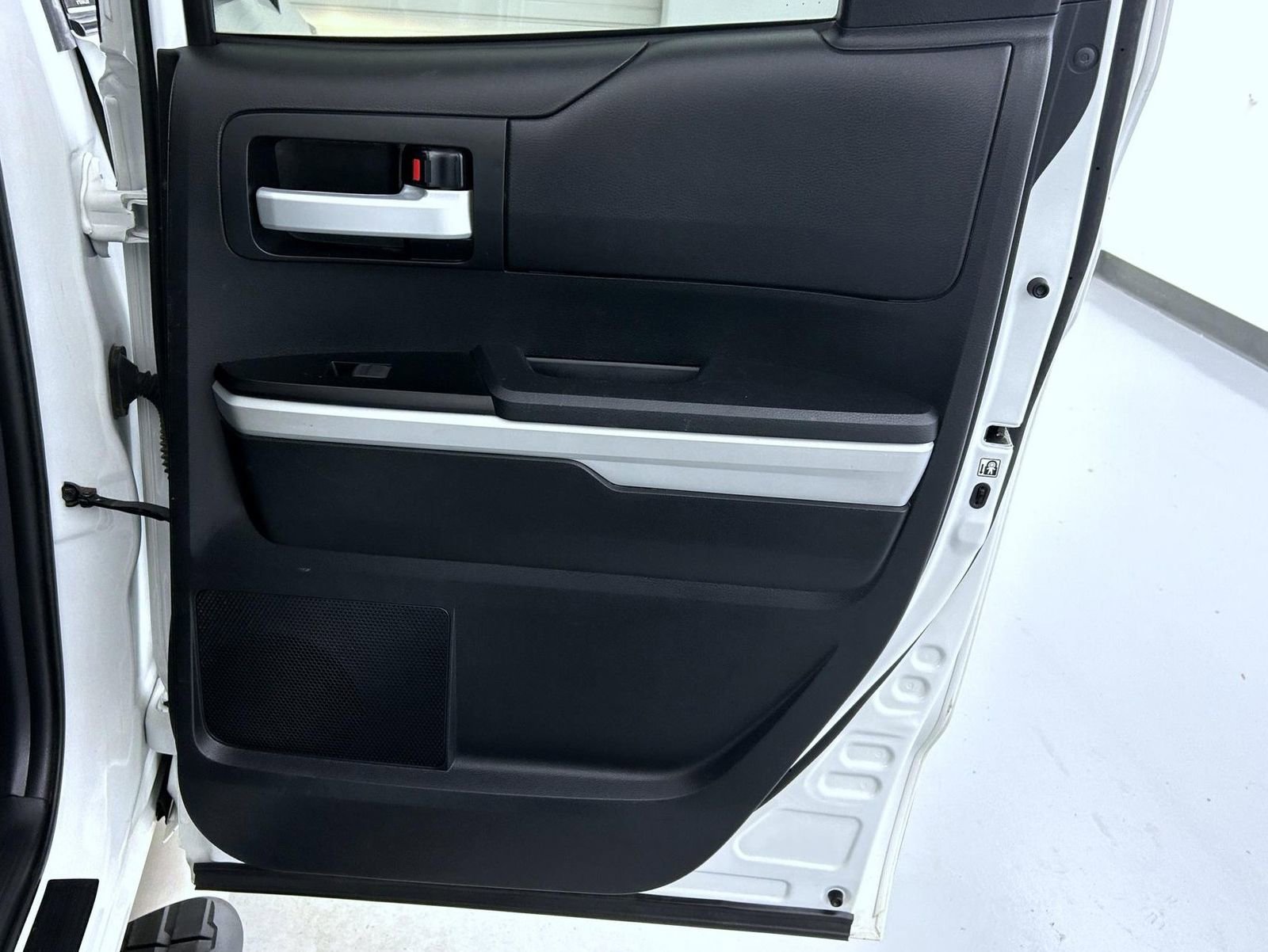 Used 2019 Toyota Tundra SR5 image 17