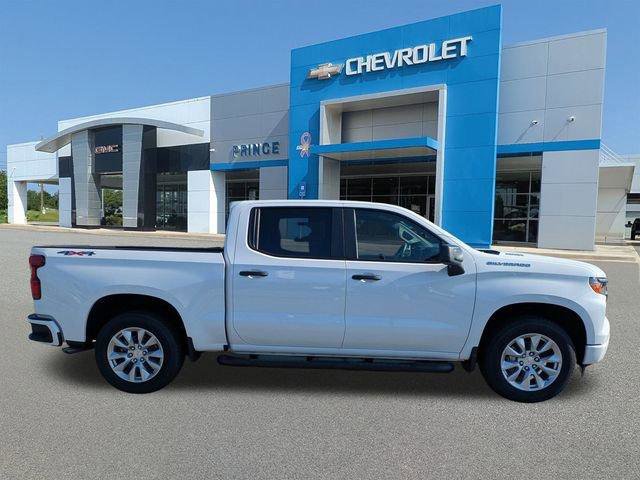 New 2026 Chevrolet Silverado 1500 Custom image 4
