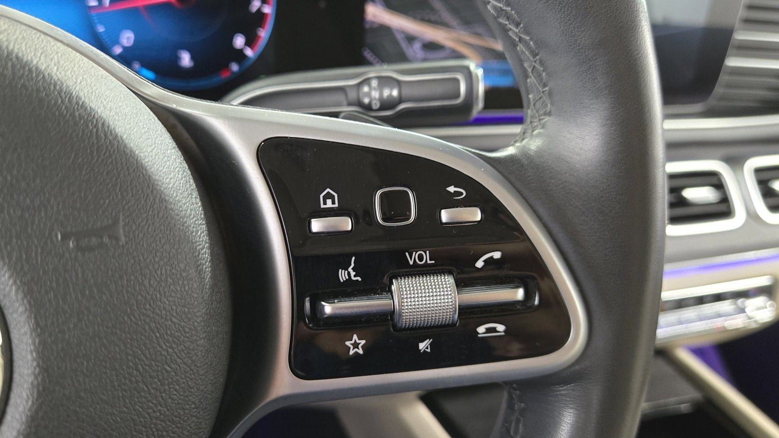 Used 2020 Mercedes-Benz GLE 350 4MATIC image 13