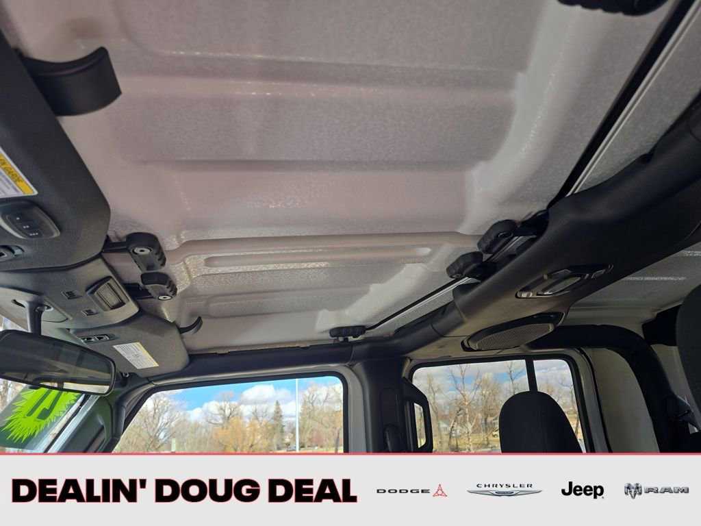 Used 2021 Jeep Gladiator Sport image 21