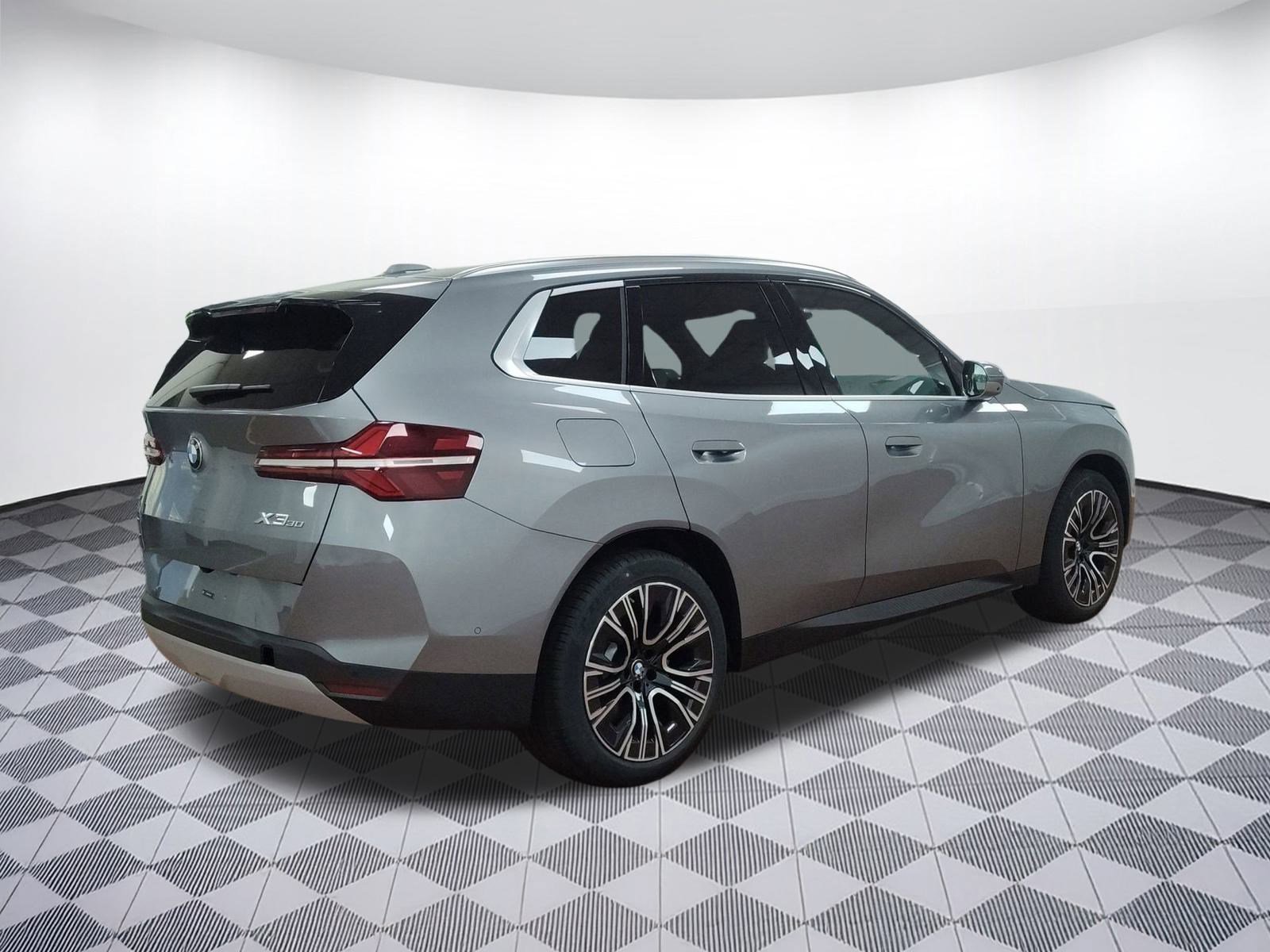 Used 2026 BMW X3 xDrive30 w/ Premium Package image 9