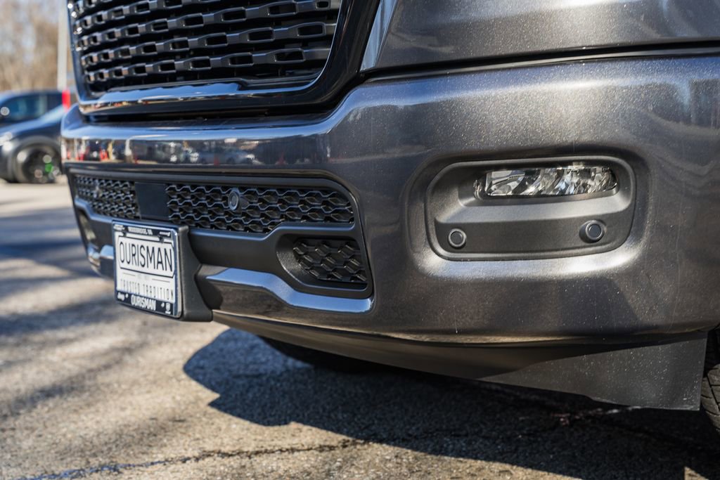 New 2026 RAM 1500 4x4 Crew Cab image 15