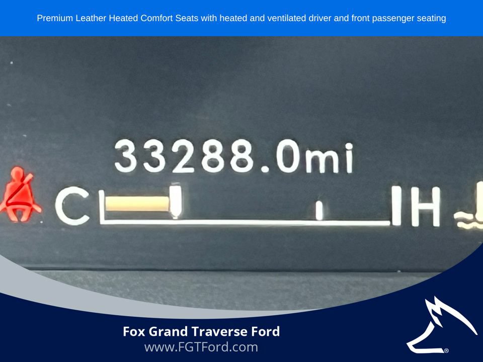Used 2022 Lincoln Corsair Reserve w/ Equipment Group 201A AWD/4WD image 7