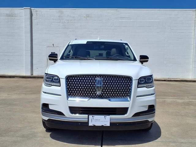 Used 2023 Lincoln Navigator Reserve AWD/4WD image 18